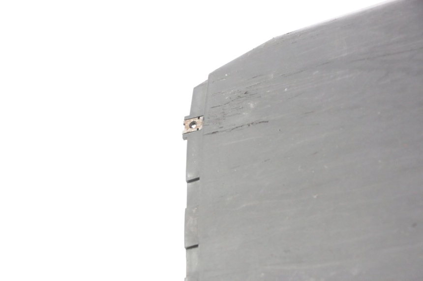 photo de BELLY PANEL JM MOTORS F45i 4T 50 (2020 - 2023) - Surface and material condition