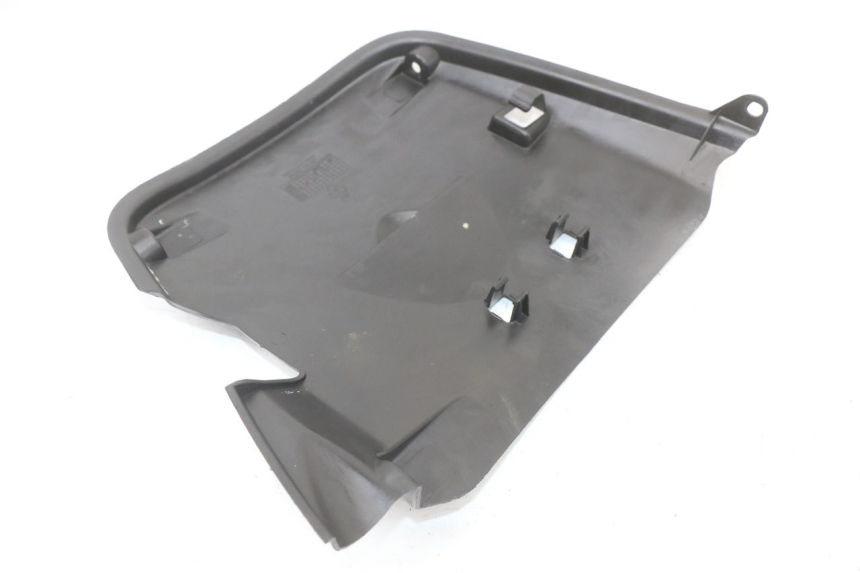 photo de LOWER PART OF THE BODY SYM FIDDLE 2 50 (2008 - 2013) - Surface and material condition