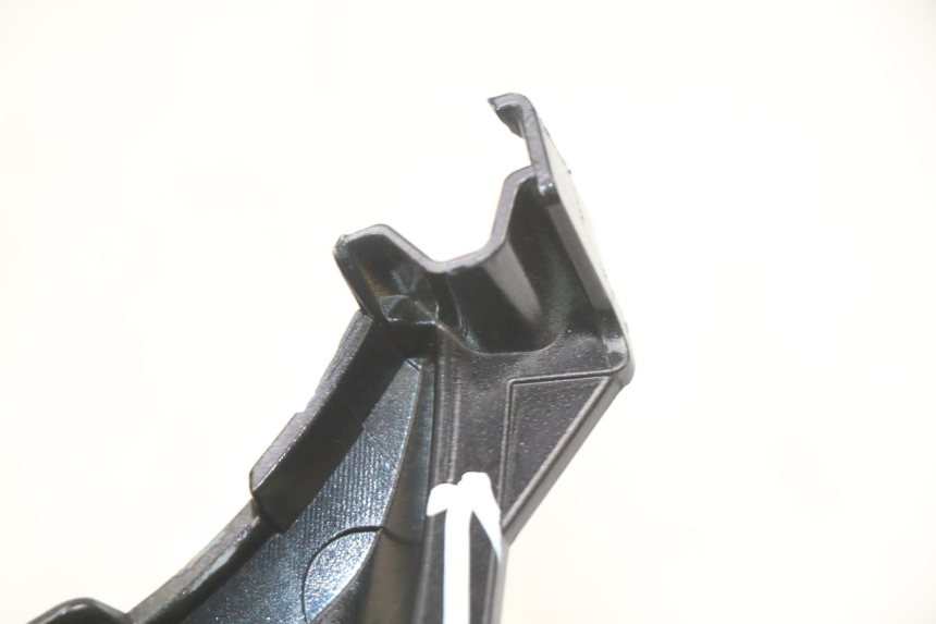 photo de LEFT LOWER FAIRING PEUGEOT CITYSTAR 125 (2011 - 2017) - Product overview