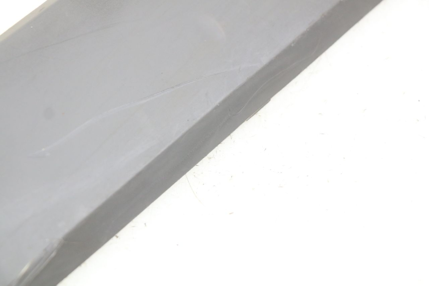 photo de LEFT LOWER FAIRING SUZUKI CP 80 (1985 - 1996) - Alternative perspective