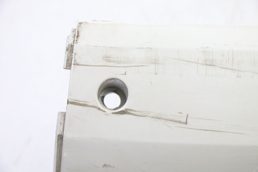 photo de LEFT LOWER FAIRING SYM FIDDLE 3 III 125 (2014 - 2020) - Alternative perspective