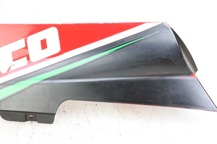 photo de LEFT BELLY PANEL NECO GPX LC 2T 50 (2014 - 2018) - Surface and material condition