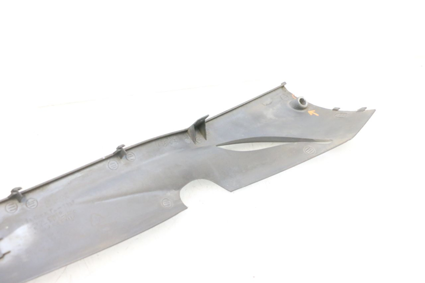 photo de LEFT BELLY PANEL SYM GTS EVO 125 (2009 - 2013) - Additional view of the item