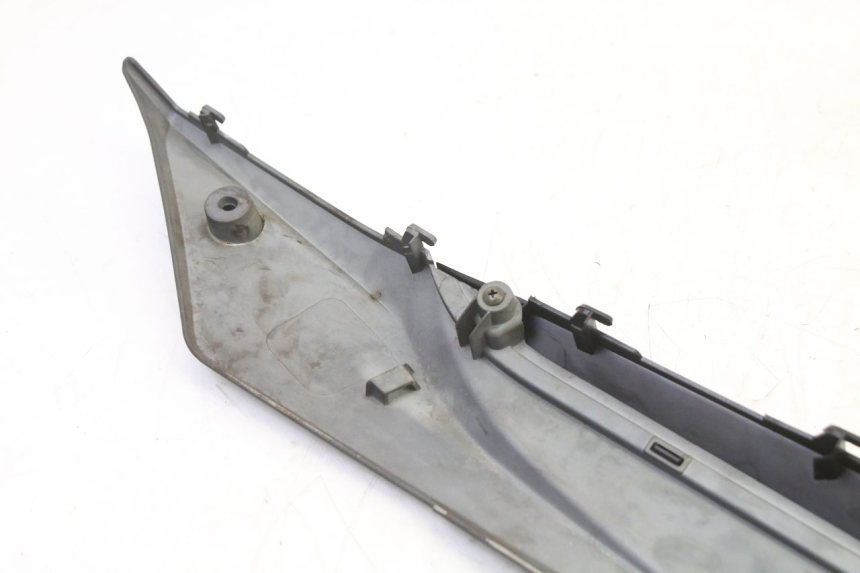 photo de LEFT LOWER FAIRING SYM JET 14 4T 50 (2018 - 2022) - Surface and material condition