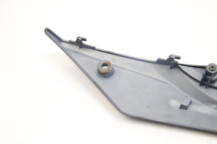 photo de LEFT LOWER FAIRING SYM JET 4 4T 50 (2018 - 2021) - Markings and original references