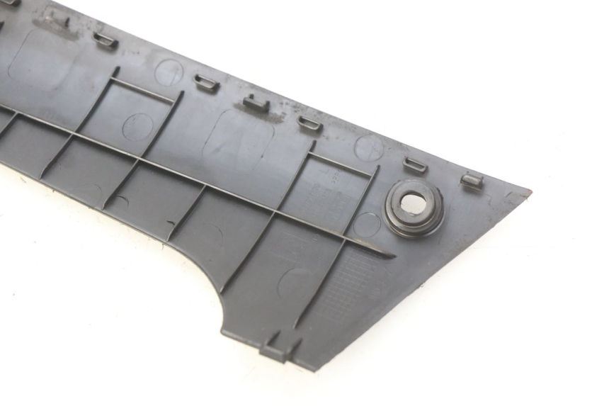 photo de LEFT LOWER FAIRING PEUGEOT KISBEE 4T 50 (2010 - 2017) - Checked used part