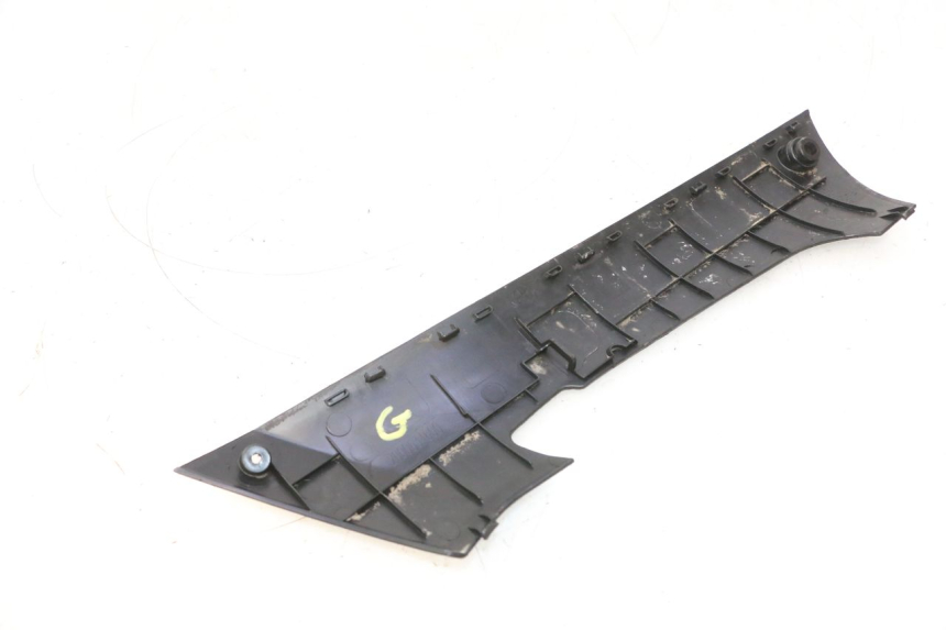 photo de LEFT BELLY PANEL PEUGEOT KISBEE 4T 50 (2023 - 2026) - Component detail