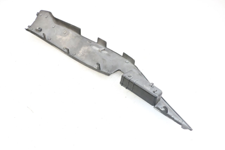 photo de LEFT BELLY PANEL SYM MIO 50 (2005 - 2010) - Zoom on usage condition