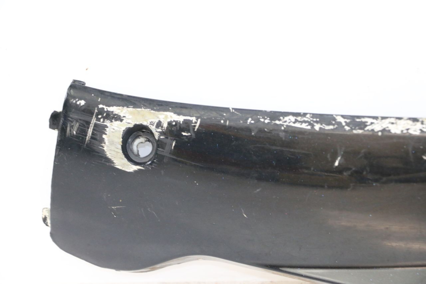 photo de LEFT BELLY PANEL SYM MIO 50 (2005 - 2010) - Surface and material condition