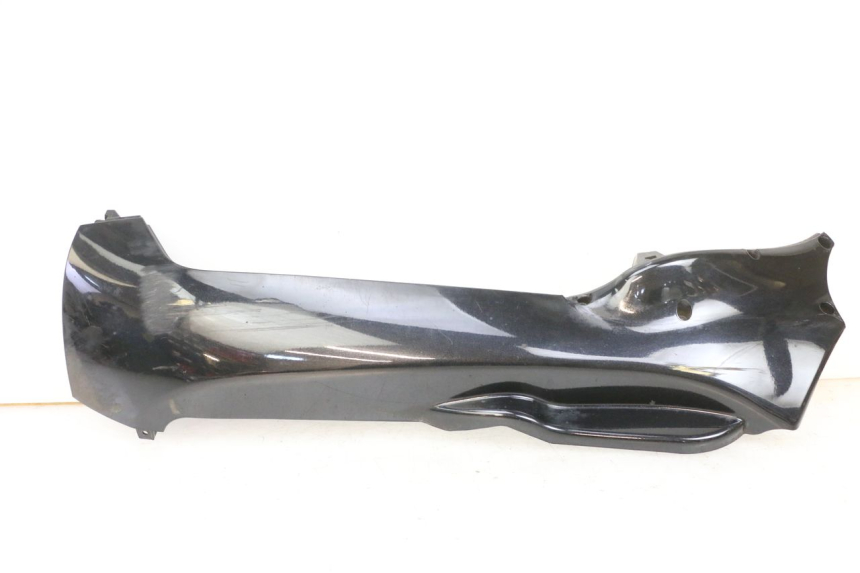photo de LEFT LOWER FAIRING PIAGGIO MP3 125 (2006 - 2014) - Main view