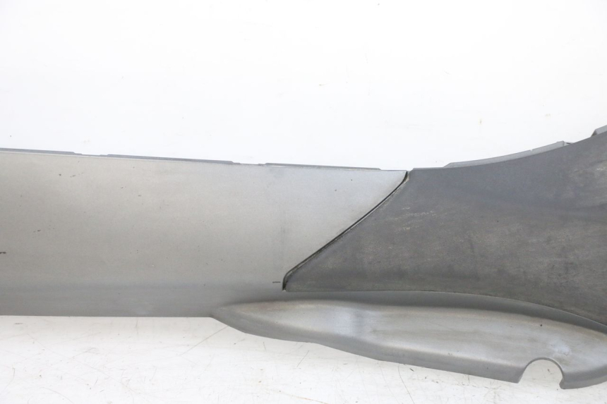 photo de LEFT BELLY PANEL PIAGGIO MP3 500 (2016 - 2018) - Additional view of the item