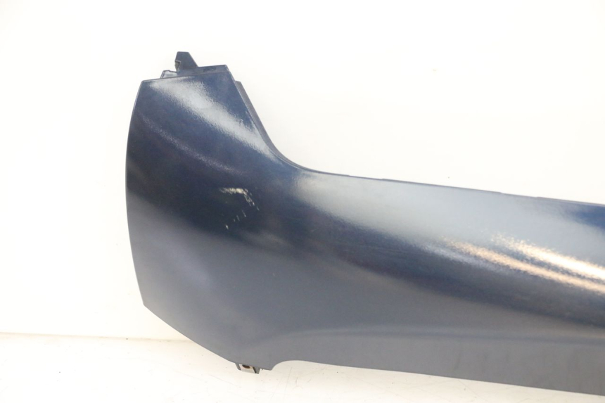 photo de LEFT BELLY PANEL PIAGGIO MP3 RL 250 (2006 - 2010) - Supplementary product photo