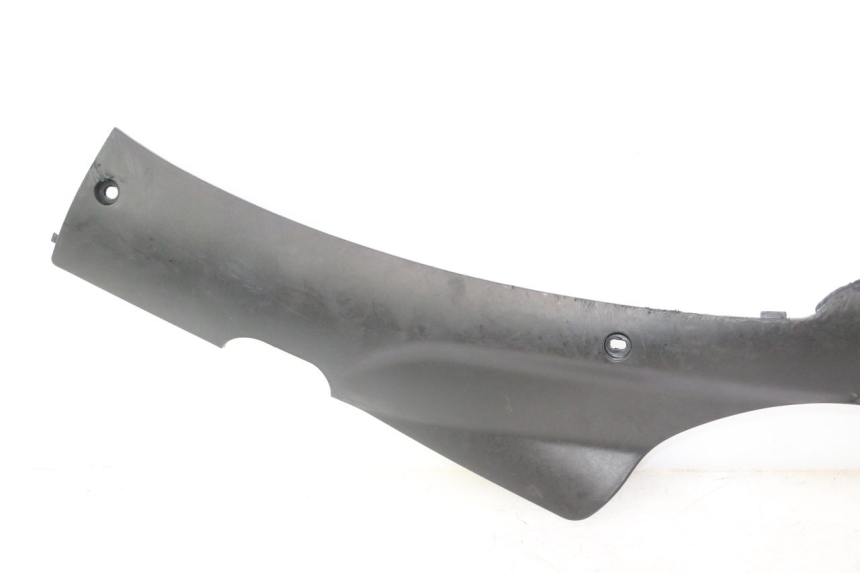 photo de LEFT BELLY PANEL LAZIO RENO 50 (2016 - 2021) - Fixing points details
