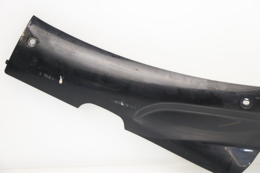 photo de LEFT BELLY PANEL ROADSIGN WALLABY 50 (2009 - 2014) - Markings and original references