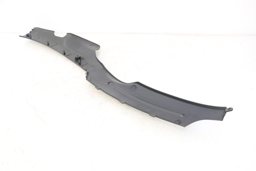 photo de LEFT BELLY PANEL TNT MOTOR ROMA 12' 2T 50 (2007 - 2018) - Fixing points details