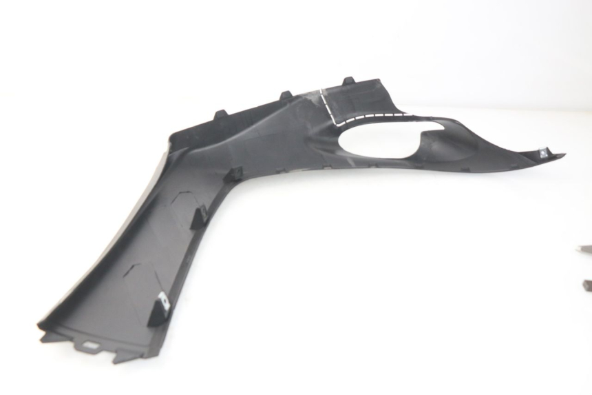 photo de LEFT BELLY PANEL JM MOTORS SANTANA 50 (2014 - 2023) - Zoom on usage condition