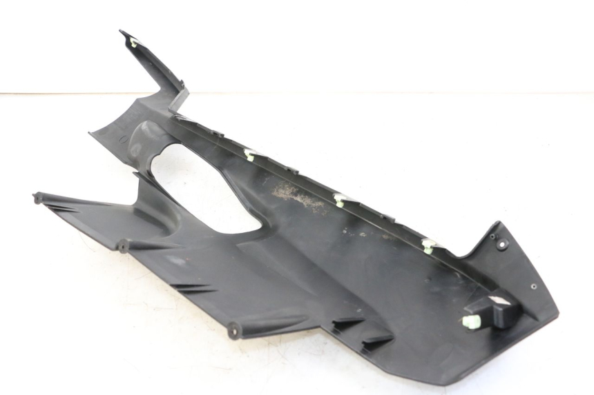 photo de LEFT BELLY PANEL PEUGEOT SATELIS COMPRESSOR K15 125 (2006 - 2009) - Component detail