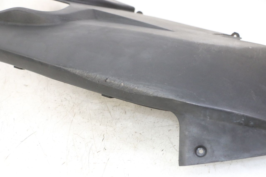 photo de LEFT BELLY PANEL PEUGEOT SATELIS COMPRESSOR K15 125 (2006 - 2009) - Checked used part