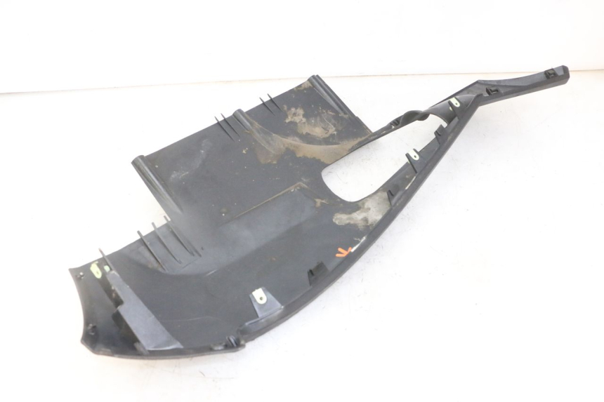 photo de LEFT BELLY PANEL PEUGEOT SATELIS 125 (2013 - 2018) - Checked used part