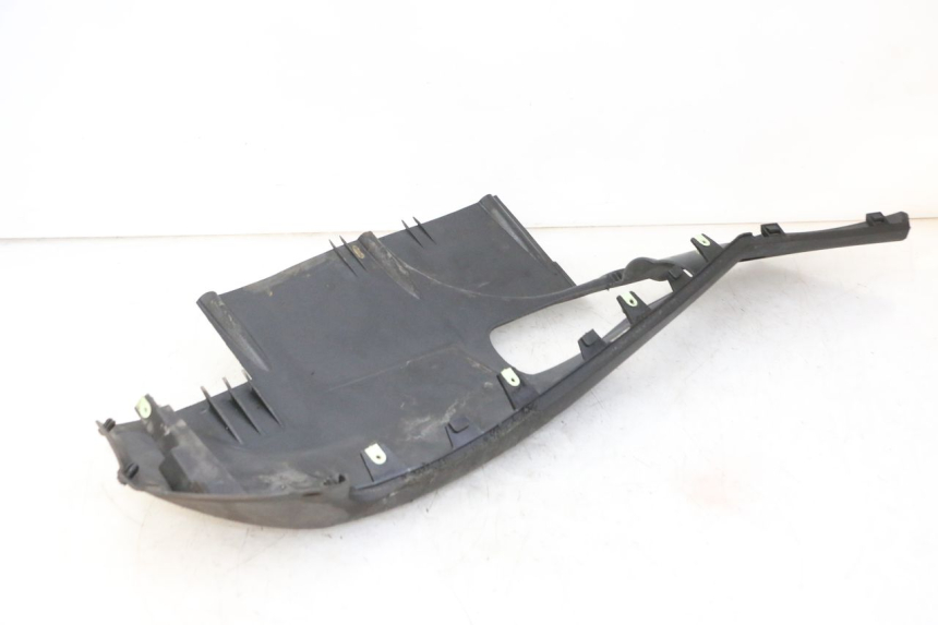 photo de LEFT BELLY PANEL PEUGEOT SATELIS 125 (2013 - 2018) - Product overview