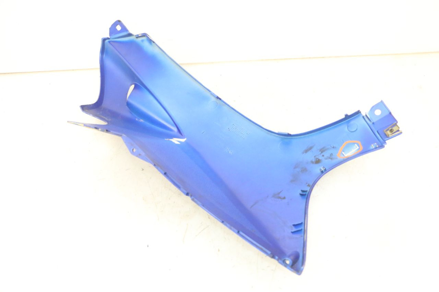 photo de LEFT BELLY PANEL PEUGEOT SPEEDFIGHT 2 LC 50 (2000 - 2009) - Zoom on usage condition