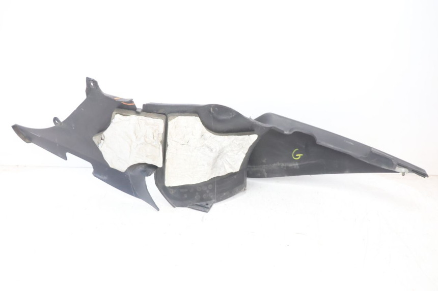 photo de LEFT BELLY PANEL CAN-AM SPYDER RS 1000 (2008 - 2012) - Technical close-up