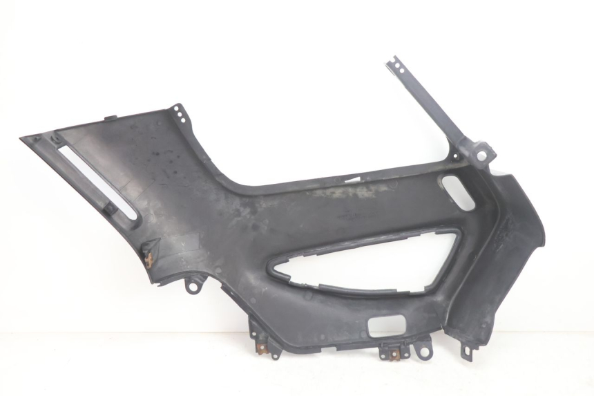 photo de LEFT BELLY PANEL HONDA ST PAN EUROPEAN 1100 (1990 - 2002) - Fixing points details