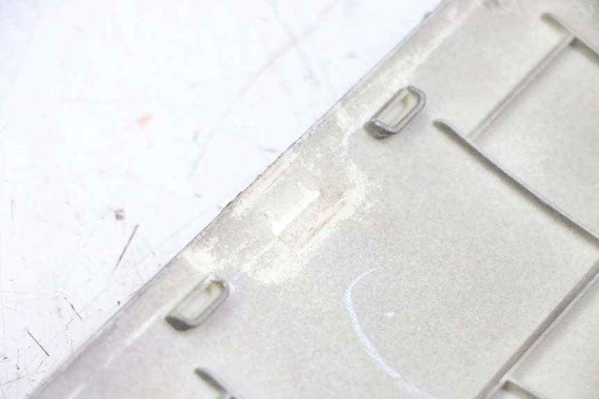 photo de LEFT BELLY PANEL PEUGEOT STREETZONE I NAKED 2T 50 (2018 - 2020) - Component detail