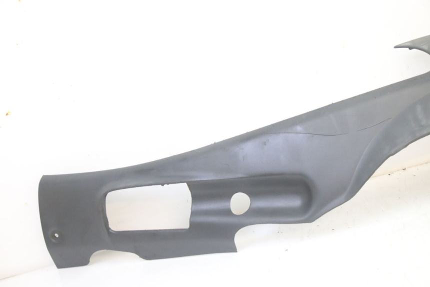 photo de LEFT BELLY PANEL PIAGGIO SUPER LX 125 (2000 - 2003) - Component detail