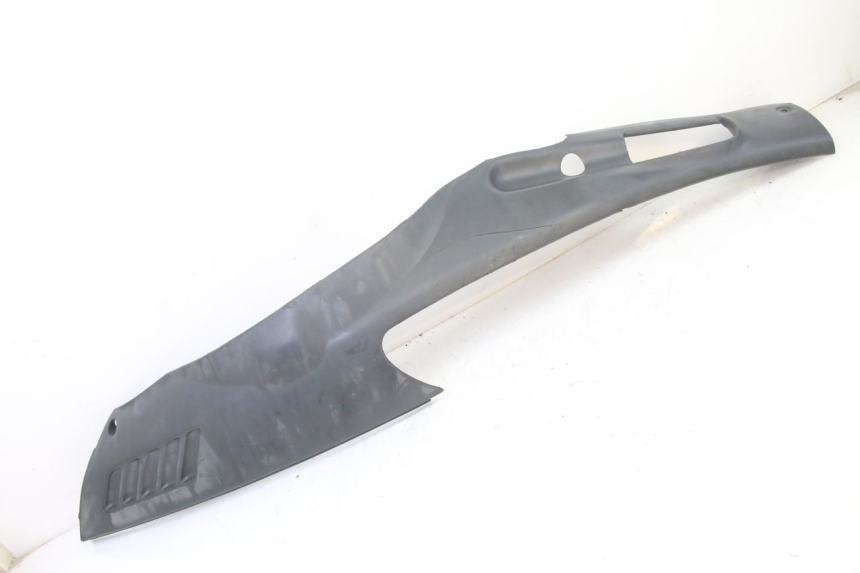 photo de LEFT BELLY PANEL PIAGGIO SUPER LX 125 (2000 - 2003) - Alternative perspective