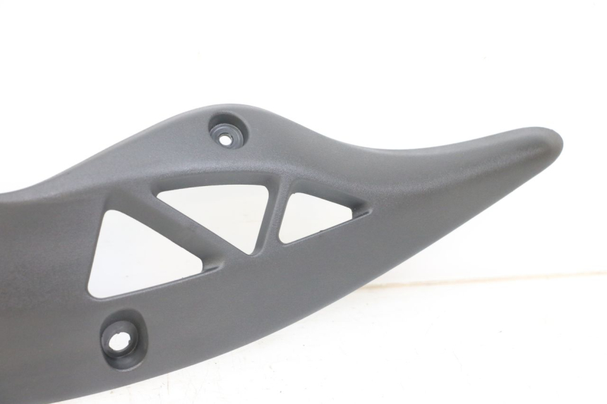 photo de LEFT LOWER FAIRING KAWASAKI VERSYS ABS 650 (2015 - 2018) - Fixing points details