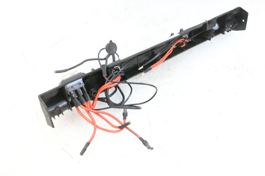 photo de LEFT LOWER FRAME DUALTRON VICTOR LIMITED 1 - Surface and material condition