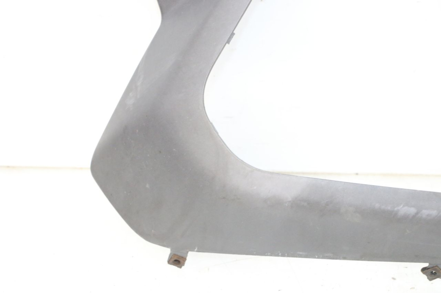 photo de LEFT LOWER FAIRING YAMAHA XMAX X-MAX 125 (2006 - 2009) - Surface and material condition
