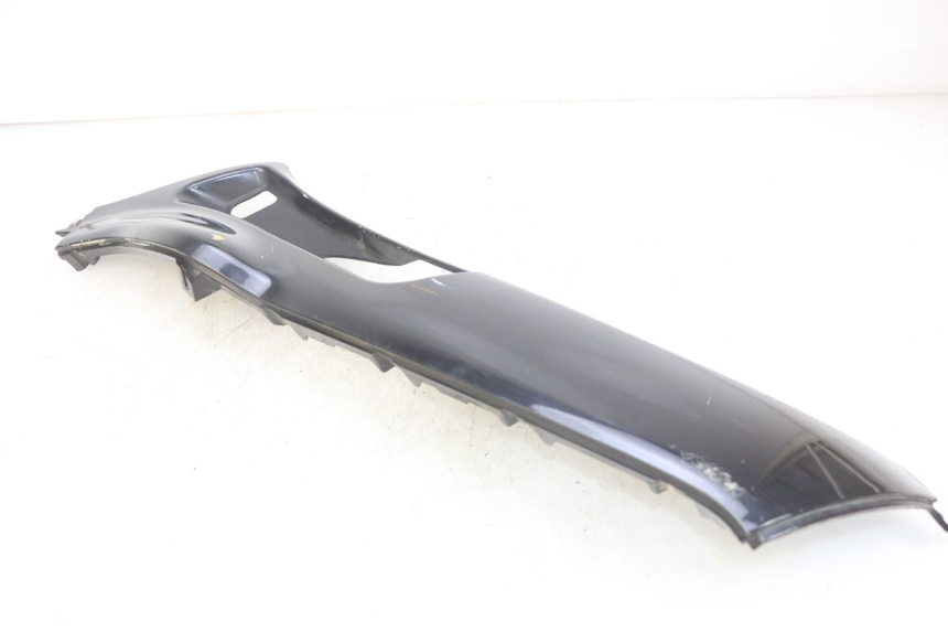 photo de LEFT LOWER FAIRING PIAGGIO X8 125 (2004 - 2007) - Component detail