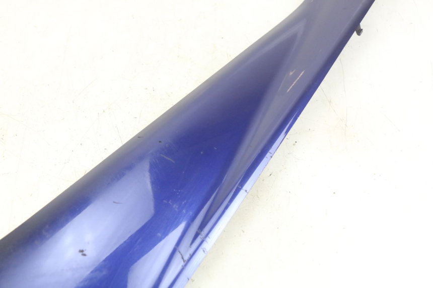 photo de LEFT LOWER FAIRING YAMAHA YP MAJESTY 400 (2004 - 2008) - Fixing points details