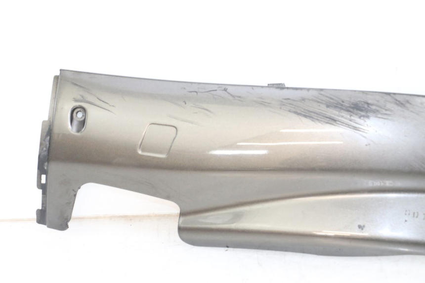 photo de LEFT BELLY PANEL YAMAHA YP MAJESTY 125 (2002 - 2006) - Product overview