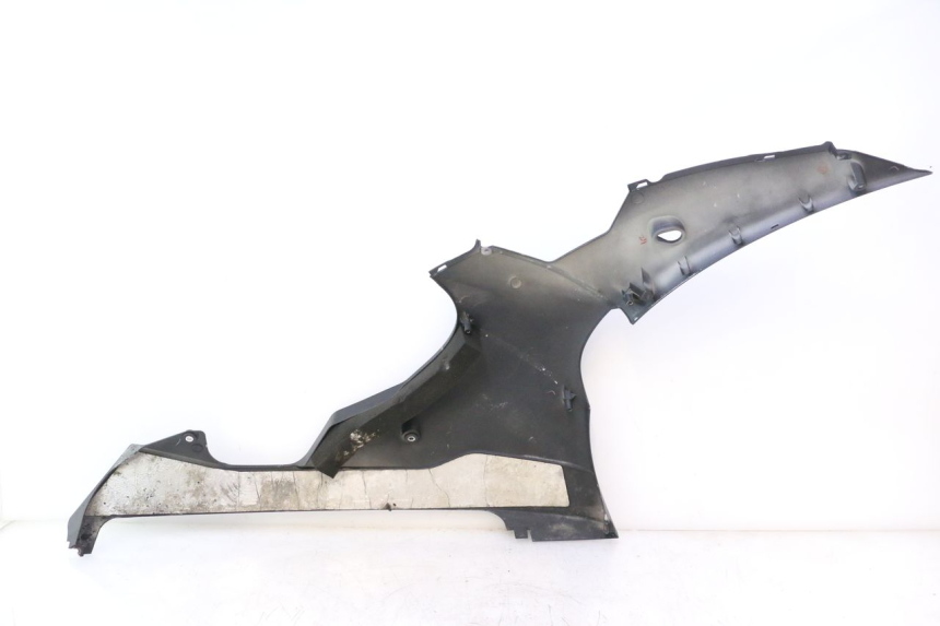 photo de LEFT BELLY PANEL YAMAHA YZF R6 600 (2008 - 2009) - Fixing points details