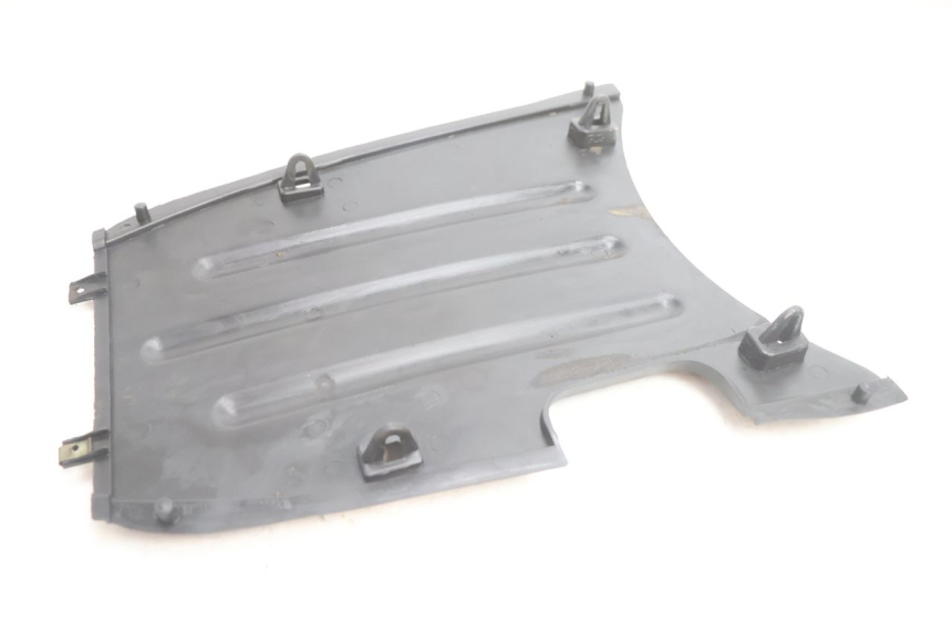 photo de BELLY PANEL VASTRO GP 2T 50 (2013 - 2017) - Component detail