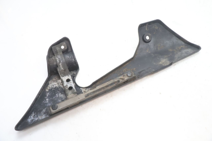photo de BELLY PANEL SUZUKI GSR 600 (2005 - 2012) - Technical close-up