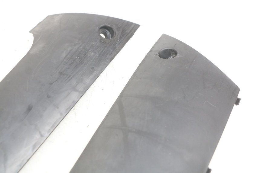 photo de LOWER PART OF THE BODY PEUGEOT KISBEE 2T 50 (2010 - 2017) - Component detail