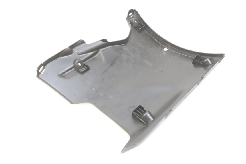 photo de LOWER PART OF THE BODY PEUGEOT KISBEE 2T 50 (2010 - 2017) - Product overview