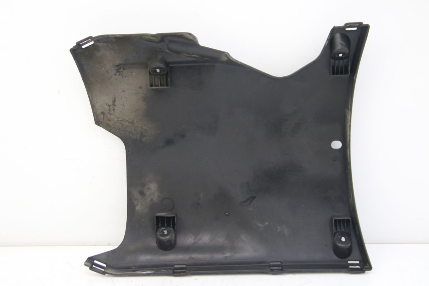 photo de LOWER PART OF THE BODY PEUGEOT KISBEE 4T 50 (2018 - 2022) - Main view