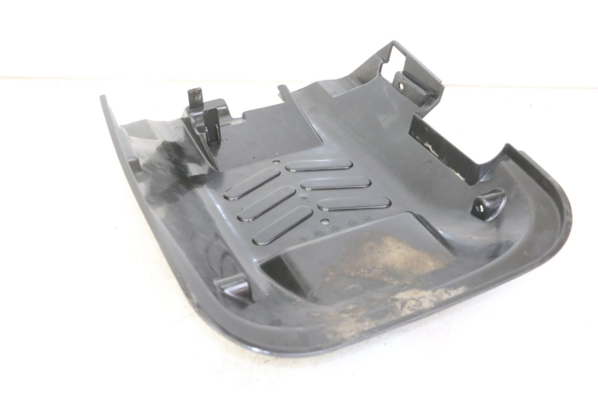 photo de BELLY PANEL KYMCO DINK 4T 50 (2007 - 2018) - Zoom on usage condition