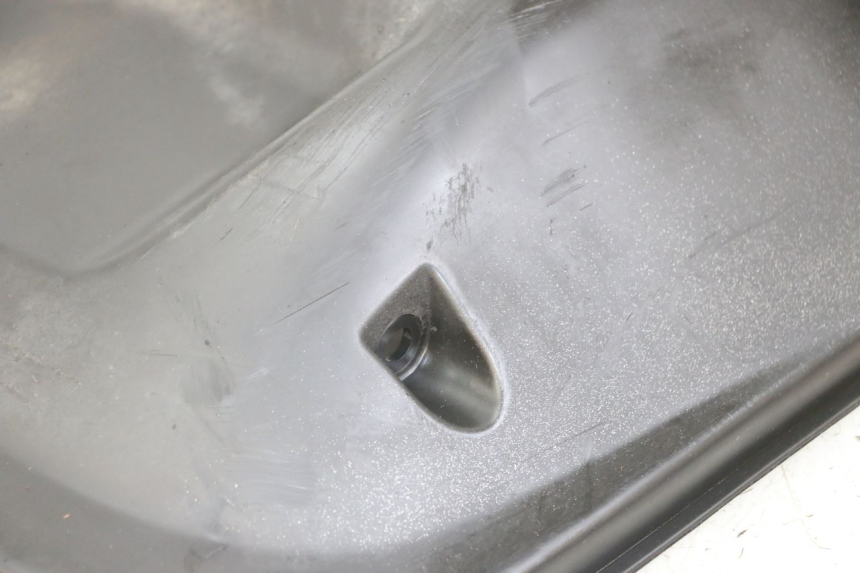 photo de BELLY PANEL KYMCO DINK 4T 50 (2007 - 2018) - Surface and material condition