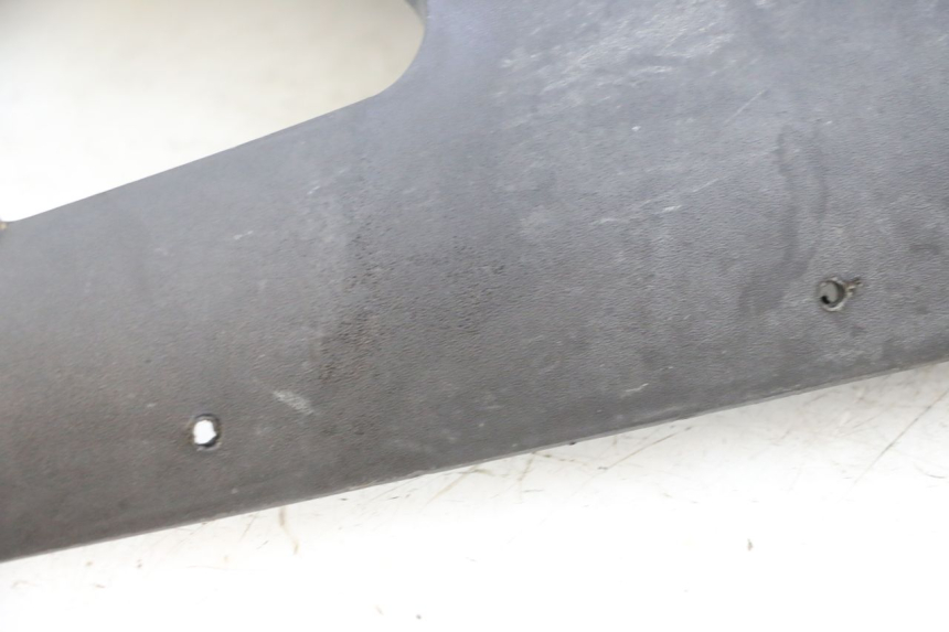 photo de LOWER PART OF THE BODY PEUGEOT LUDIX 50 (2005 - 2007) - Alternative perspective