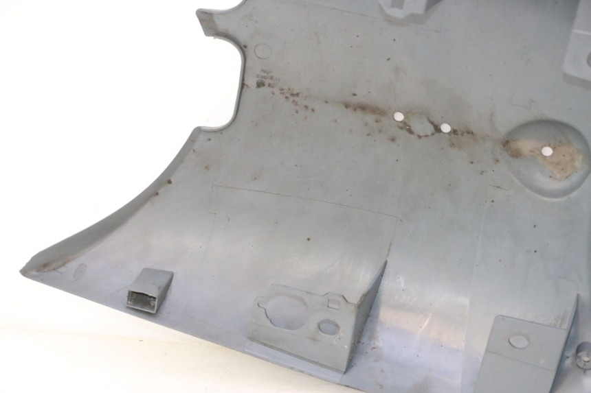 photo de BELLY PANEL PEUGEOT LUDIX ONE 14P 50 (2004 - 2013) - Fixing points details
