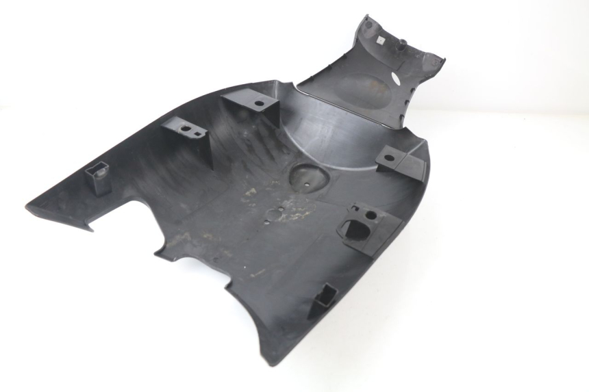 photo de BELLY PANEL PEUGEOT LUDIX ONE 50 (2004 - 2006) - Fixing points details