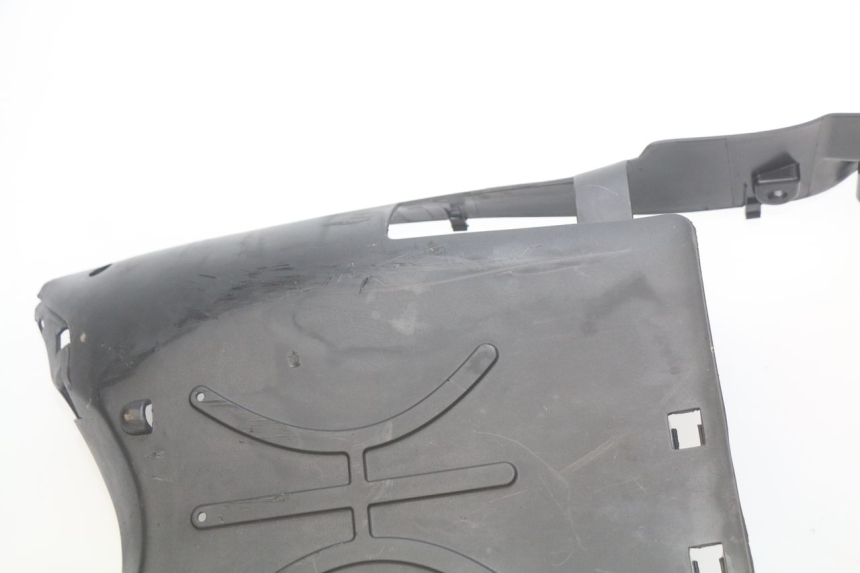 photo de LOWER BODY SHELL SYM ORBIT 2 2T 50 (2008 - 2018) - Surface and material condition