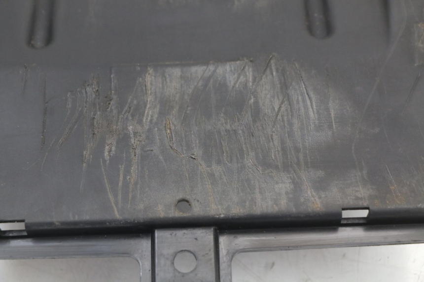 photo de BELLY PANEL HONDA PCX (JF28) 125 (2009 - 2011) - Technical close-up