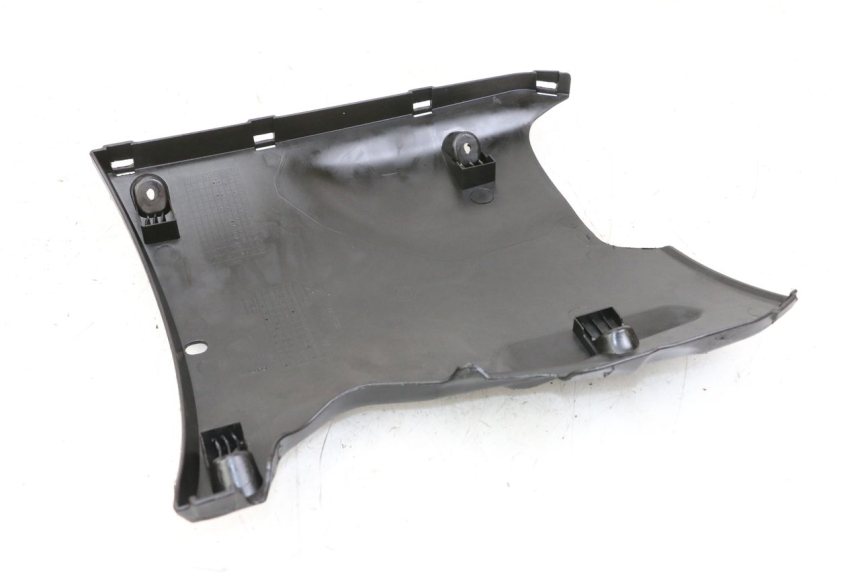 photo de BELLY PANEL PEUGEOT STREETZONE 4T 50 (2018 - 2023) - Component detail